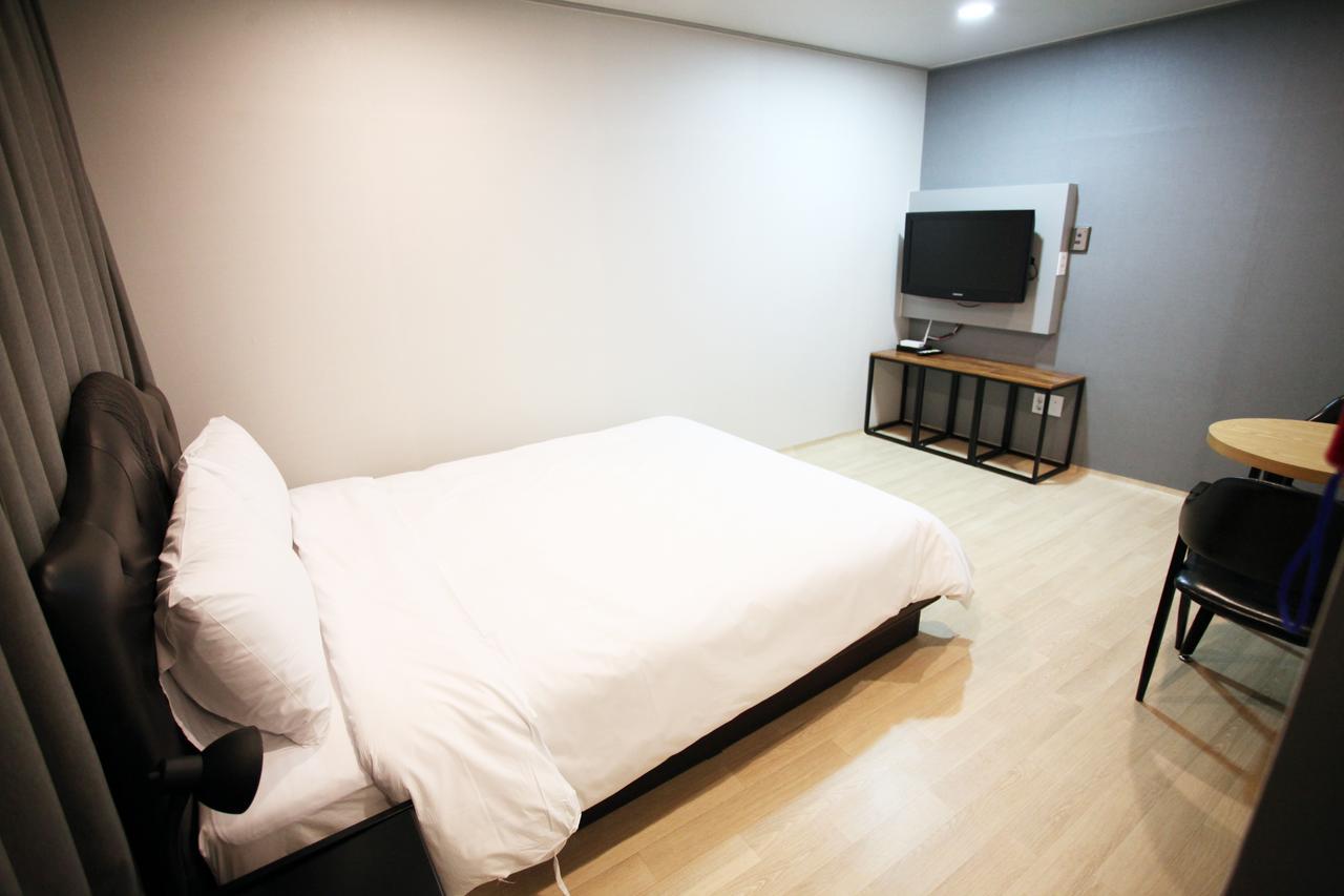 Hotel R Gangneung Rom bilde