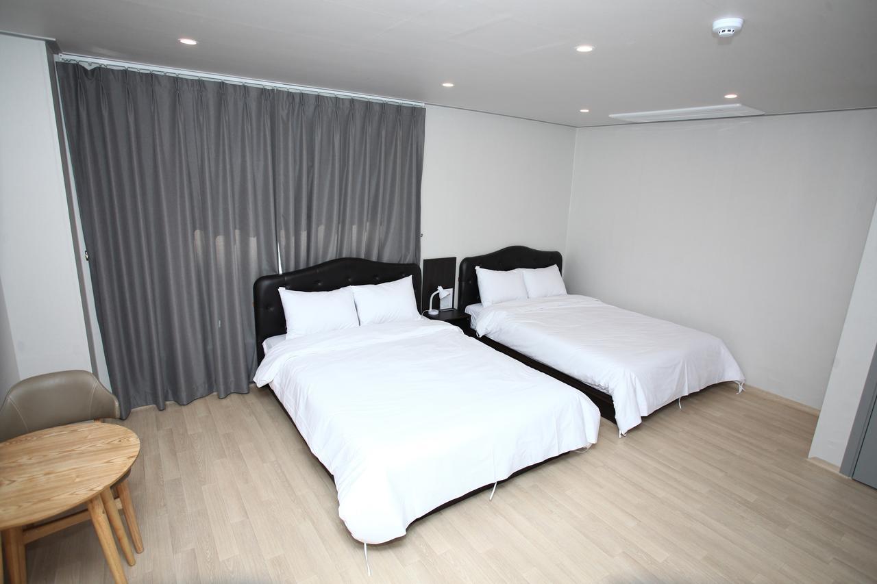 Hotel R Gangneung Rom bilde