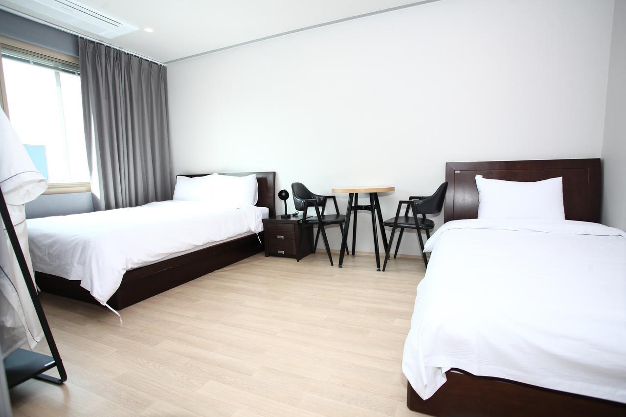 Hotel R Gangneung Rom bilde