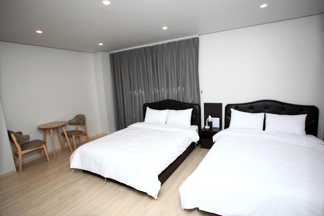 Hotel R Gangneung Rom bilde